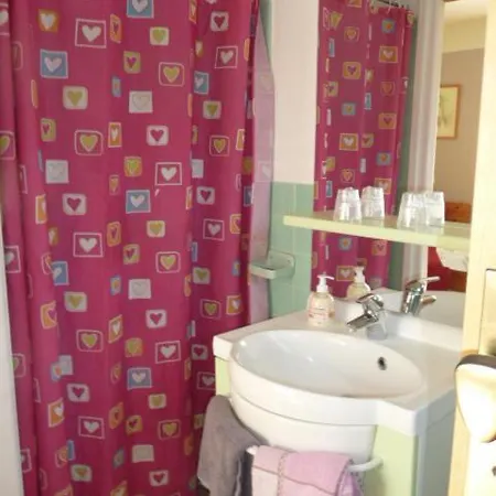 Hotel Ideal 2*
