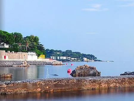 Ideal Antibes